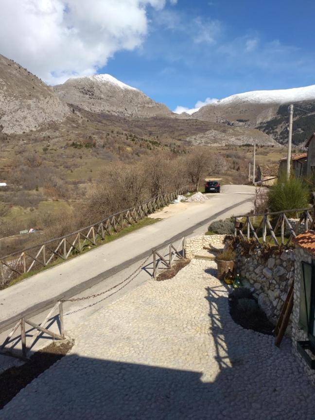 La Locanda N'Gima All' Ara Aielli Exteriér fotografie